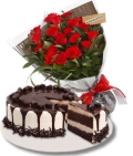 valentine's-flower-with-cake