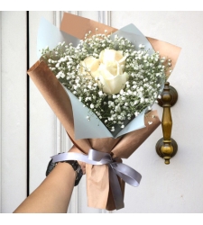 send 3 pcs. white color roses in bouquet to cebu