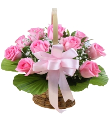 12 Pink Roses in Basket